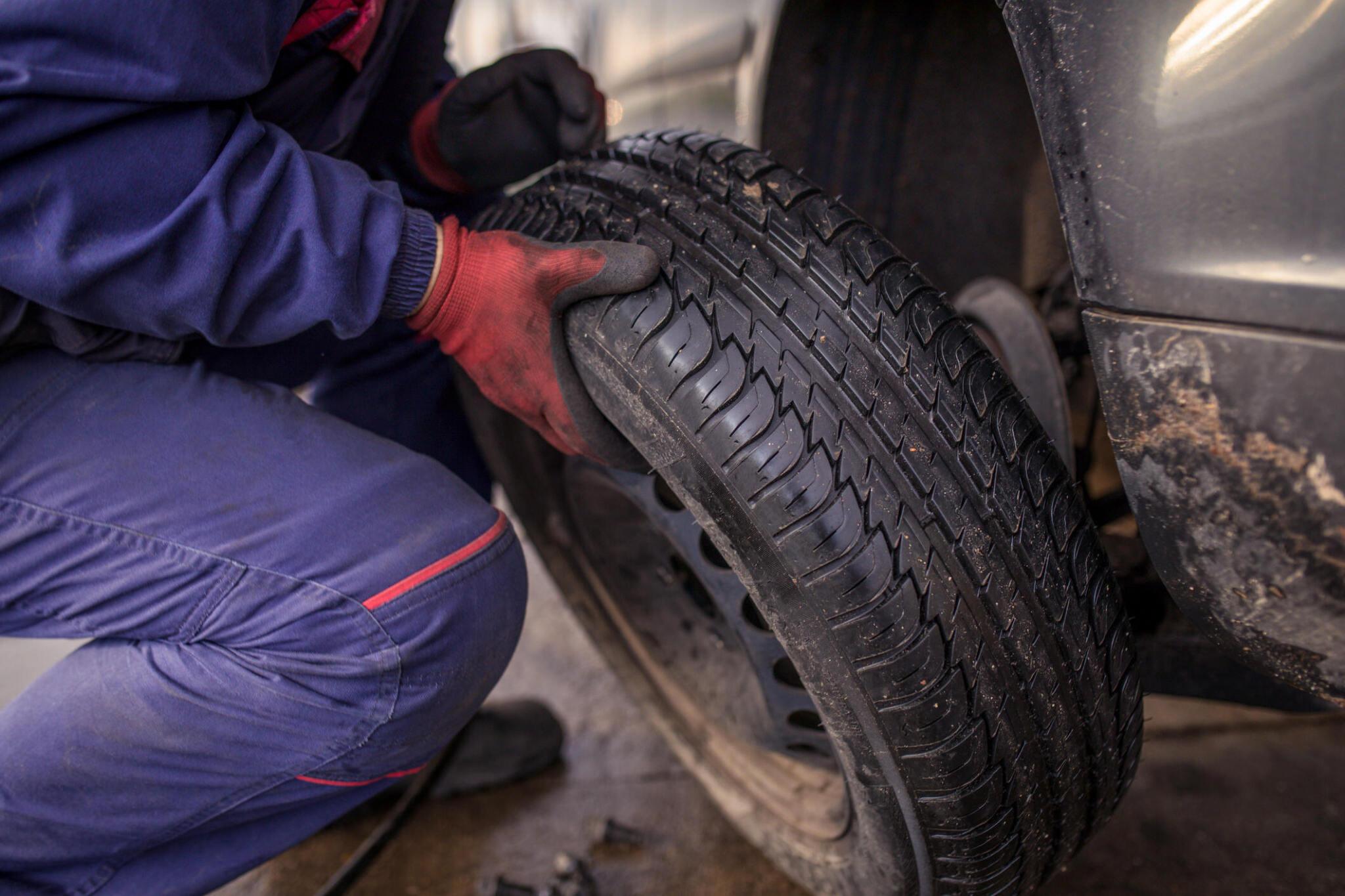 Best Car Tire Inflator Service In Texas- Express Auto Irving